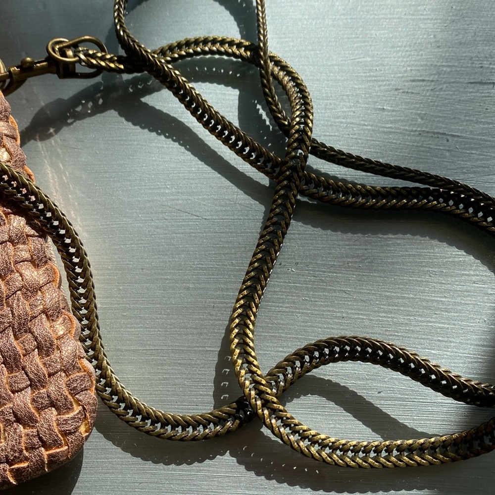 NWOT Anthropologie Deux Lux rose gold woven foldover bag - Picture 8 of 10